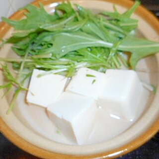 ☆豆乳の湯豆腐・水菜入り☆